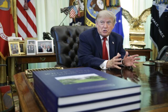 Los ataques del fin de semana de Trump en Irán continúan provocando ganancias en el mercado de valores el lunes. Esto es lo que nos muestran los datos.

 | 