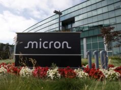 A medida que las acciones de Micron superan los $ 1,000, Wall Street predice más ganancias en la tienda
| A medida que las acciones de Micron superan los $ 1,000, Wall Street predice más ganancias en la tienda
|