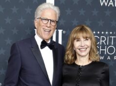 Ted Danson y Mary Steenburgen enumeran la finca de Martha’s Vineyard de 9,9 millones de dólares donde se casaron hace 31 años
| Ted Danson y Mary Steenburgen enumeran la finca de Martha's Vineyard de 9,9 millones de dólares donde se casaron hace 31 años
|