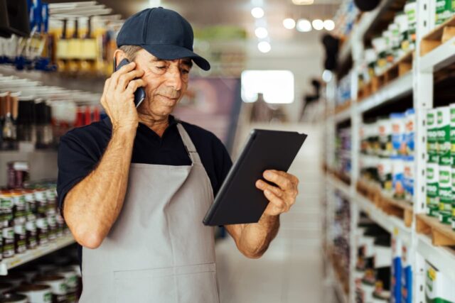 “Solicité el Seguro Social a los 62”: A los 76, trabajo en Walmart. ¿Por qué todavía debo contribuciones a la seguridad social?

 | 