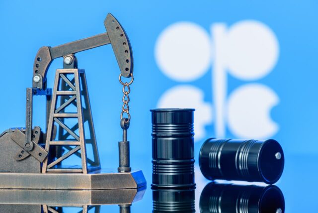 Un mundo que rechace los controles de la OPEP podría llevar el petróleo por debajo de los 50 dólares el barril

 | 