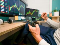 Alrededor del 95% de los comerciantes intradía pierden dinero, pero una nueva regla facilitará que esto suceda de todos modos.
| Alrededor del 95% de los comerciantes intradía pierden dinero, pero una nueva regla facilitará que esto suceda de todos modos.
|