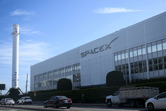 Los nuevos bonos de SpaceX son una llamada de atención mientras los inversores frenan el frenesí de la IA

 | 