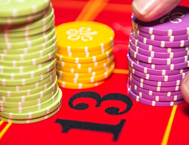 Las acciones de valor superan el crecimiento cuando la inflación es alta. Aquí están las 13 principales acciones por las que apuestan actualmente los boletines.

 | 