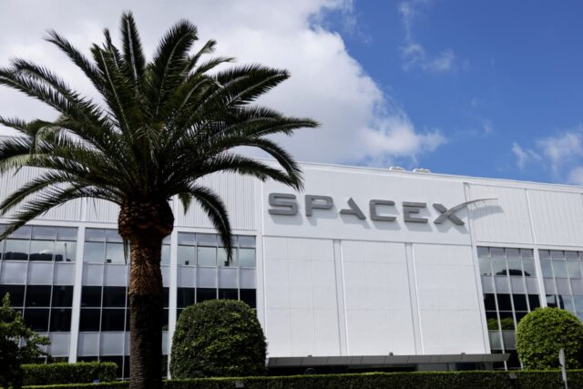 Las noticias de $ 11 mil millones 'gracias al ahorro' de SpaceX vienen con un gran problema

 | 
