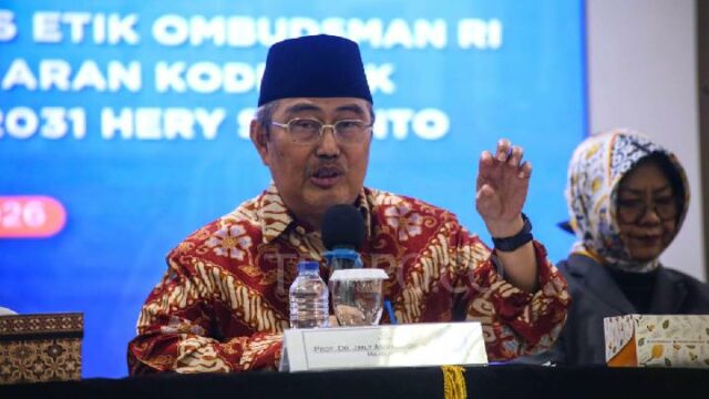 La impresión que Jimly tiene de Rachmat Gobel: es una La impresión que Jimly tiene de Rachmat Gobel: es una persona flexible
|