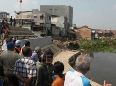 Pramono abre el puesto de mando de adquisición de tierras del río Ciliwung
| Pramono abre el puesto de mando de adquisición de tierras del río Ciliwung
|