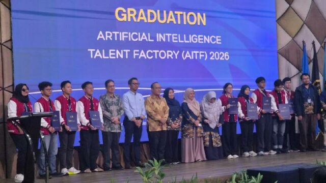 Komdigi y la UB desarrollan un sistema de inteligencia artificial Komdigi y la UB desarrollan un sistema de inteligencia artificial para escuelas populares
|