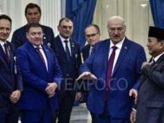 Una serie de datos sobre la visita del presidente bielorruso, Alexander Lukashenko, a Indonesia
| Una serie de datos sobre la visita del presidente bielorruso, Alexander Lukashenko, a Indonesia
|