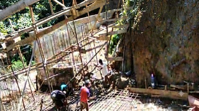 Datos sobre el estado del puente de emergencia ante desastres de Sumatra, contenidos en una carta abierta de los residentes de Simalungun

 | 