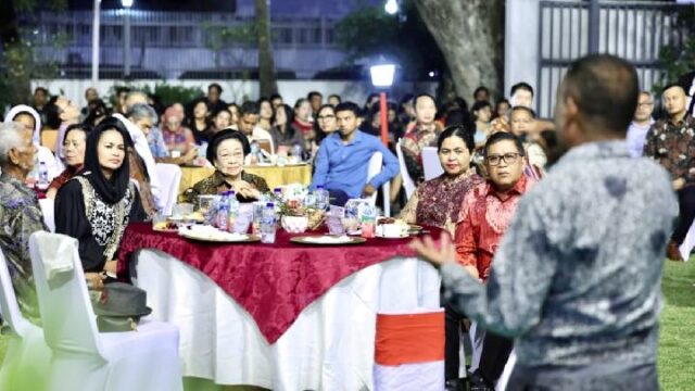 La Embajada de Indonesia ofrece hospitalidad a Dili y reúne a Megawati con cientos de ciudadanos y simpatizantes indonesios

 | 