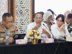 Ante la ola migratoria, el alcalde de Batam pide a la RPD su apoyo para la redacción de un especialista en Lex sobre la población
| Ante la ola migratoria, el alcalde de Batam pide a la RPD su apoyo para la redacción de un especialista en Lex sobre la población
|
