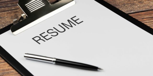 La asesora profesional comparte el modelo de currículum que recomienda La asesora profesional comparte el modelo de currículum que recomienda para la era de la IA
| Careers,careers,job-hunt,resume,resume-template,template,changing-workplace-big-bet