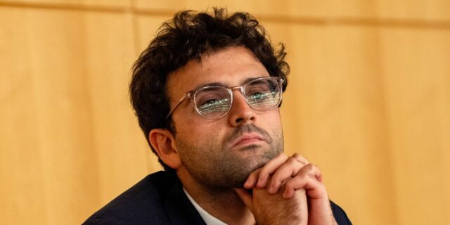 El director ejecutivo de Kalshi dice que el uso de información privilegiada es más difícil de detectar en las acciones

 | Finance,kalshi,prediction-markets,insider-trading