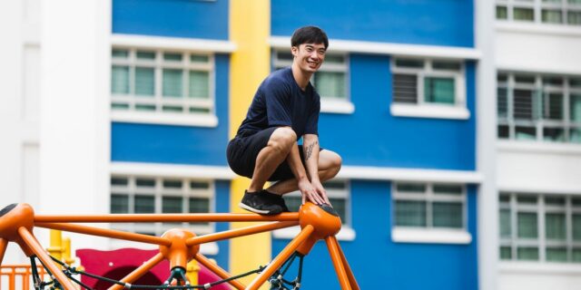 El parkour para personas mayores ayuda a prevenir caídas, desarrollar El parkour para personas mayores ayuda a prevenir caídas, desarrollar fuerza y confianza
| Health,longevity,singapore,aging,seniors,parkour