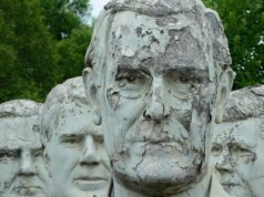Estatuas de cabezas de presidentes estadounidenses se derrumban en campo de Virginia
| Travel,features,abandoned,presidents,history,virginia,july-4-save-2026 Estatuas de cabezas de presidentes estadounidenses se derrumban en campo de Virginia
| Travel,features,abandoned,presidents,history,virginia,july-4-save-2026