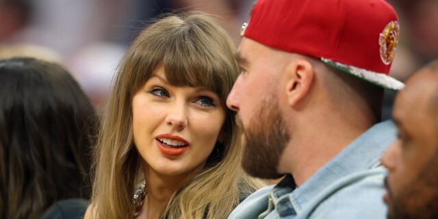 La lista de invitados a la boda de Taylor Swift La lista de invitados a la boda de Taylor Swift convierte a las personas en detectives
| Entertainment,taylor-swift,travis-kelce,celebrities,weddings,ed-sheeran,greg-james,lifestyle