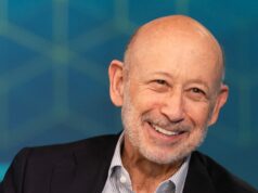 El ex director ejecutivo de Goldman, Lloyd Blankfein, se estrella contra su jubilación
| Finance,finance,lloyd-blankfein,goldman-sachs,banking,retirement,wealth,money,streetwise,harvard,trading,charity,reading,learning,memoir El ex director ejecutivo de Goldman, Lloyd Blankfein, se estrella contra su jubilación
| Finance,finance,lloyd-blankfein,goldman-sachs,banking,retirement,wealth,money,streetwise,harvard,trading,charity,reading,learning,memoir