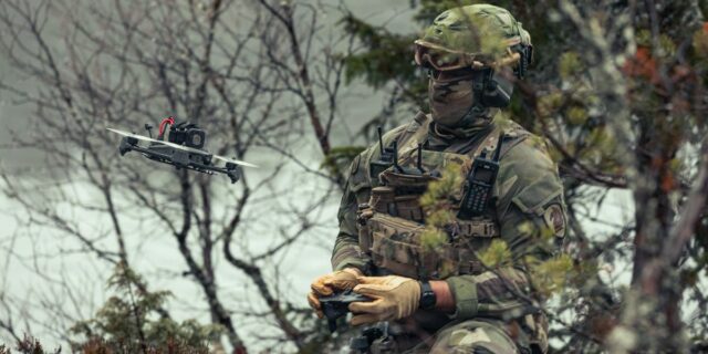 La OTAN quiere cinco veces más operadores de drones preparados La OTAN quiere cinco veces más operadores de drones preparados para un nuevo tipo de guerra
| Military & Defense,ukraine,nato,drone