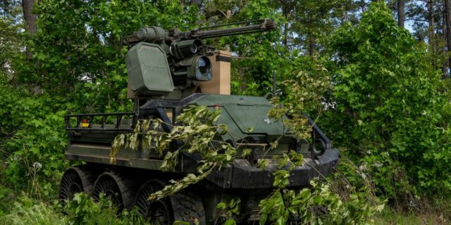 La OTAN construye IA 'Kill Web' para detener a los La OTAN construye IA 'Kill Web' para detener a los atacantes rusos en seco
| Military & Defense,axel-springer-global-network,nato,baltics,us-army-europe,drone,ukraine