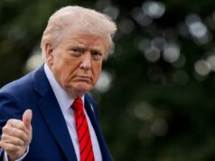 Trump elogia a Gwynne Shotwell por la donación de acciones de SpaceX
| Politics,Tech,Finance,trump,spacex,donations,finance,stocks,corporations,wealth Trump elogia a Gwynne Shotwell por la donación de acciones de SpaceX
| Politics,Tech,Finance,trump,spacex,donations,finance,stocks,corporations,wealth