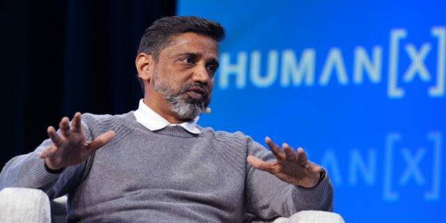 El CTO de Uber apuesta por los “grupos de agentes” El CTO de Uber apuesta por los “grupos de agentes” para hacer que la IA sea más efectiva
| Tech,uber,ai,artifical-intelligence,engineers,tech,artificial-intelligence,changing-workplace-big-bet,coding