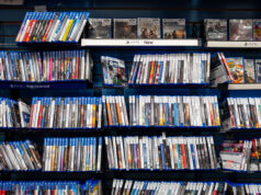 Gamer intercambia discos físicos por valor de 1.000 dólares en GameStop, días después de que Sony anuncie el fin de la era de los discos
| Gamer intercambia discos físicos por valor de 1.000 dólares en GameStop, días después de que Sony anuncie el fin de la era de los discos
|