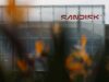 Las acciones de Sandisk y Micron caen a medida que crece el spin trading, pero la escasez de suministro debería limitar las pérdidas
| Las acciones de Sandisk y Micron caen a medida que crece el spin trading, pero la escasez de suministro debería limitar las pérdidas
|