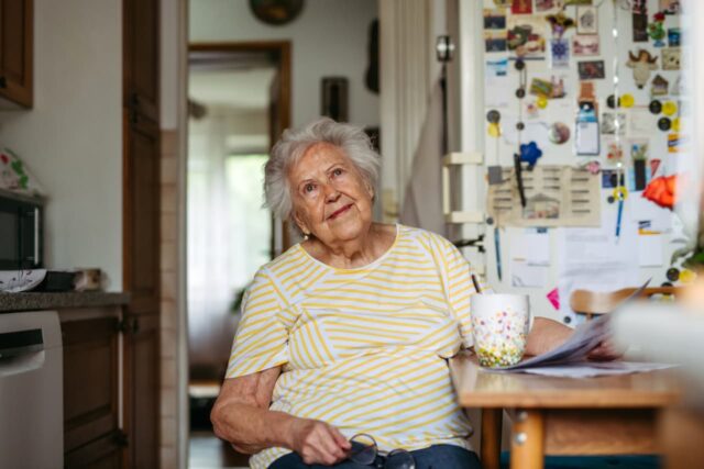 “Este dinero me hubiera cambiado la vida”: mi padre le “Este dinero me hubiera cambiado la vida”: mi padre le dijo a mi abuela que redujera mi herencia. ¿Es esto justo?
|