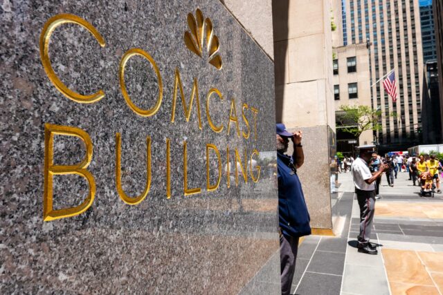 ¿Será rentable para los inversores la escisión de Comcast-NBCU? Esto ¿Será rentable para los inversores la escisión de Comcast-NBCU? Esto es lo que dice la historia.
|