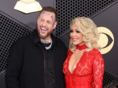 La ex esposa de Jelly Roll, Bunnie Xo, dice que le dio su propiedad de Tennessee de $ 6 millones en divorcio
| La ex esposa de Jelly Roll, Bunnie Xo, dice que le dio su propiedad de Tennessee de $ 6 millones en divorcio
|