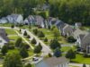 Lo que significa la gran factura de vivienda para los compradores a medida que los precios de la vivienda alcanzan un nuevo récord
| Lo que significa la gran factura de vivienda para los compradores a medida que los precios de la vivienda alcanzan un nuevo récord
|