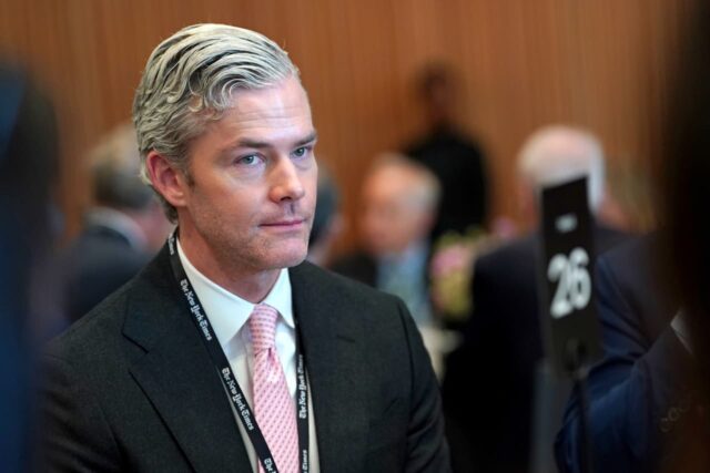 La estrella de Netflix 'Owning Manhattan', Ryan Serhant, expande su imperio inmobiliario en Texas en un movimiento 'estratégico'

 | 
